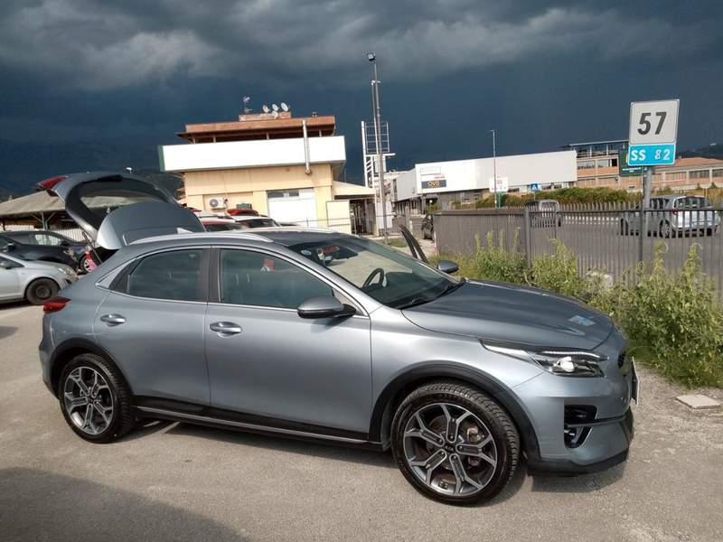 Kia XCeed
