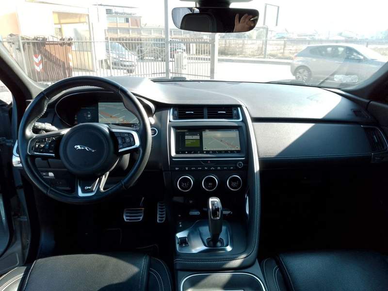 Jaguar E-Pace