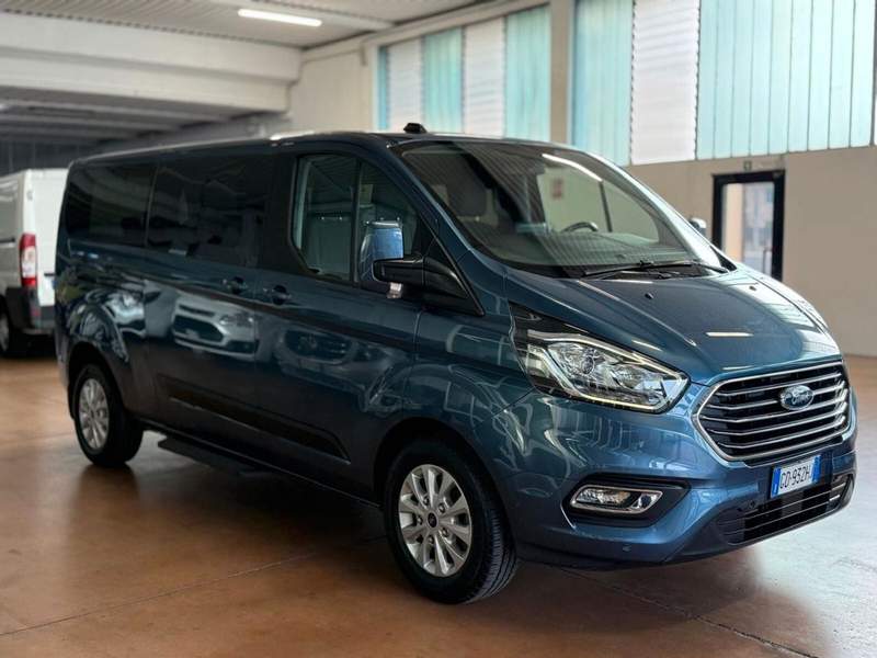 Ford Tourneo Custom