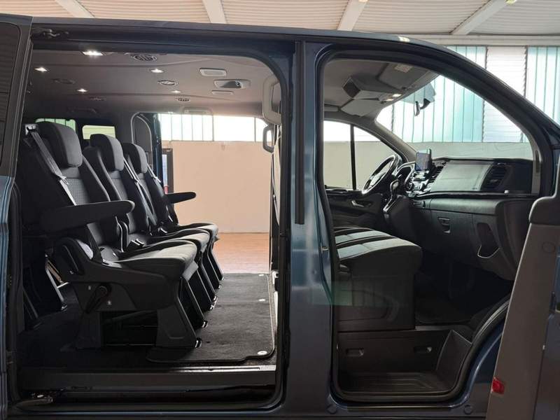Ford Tourneo Custom