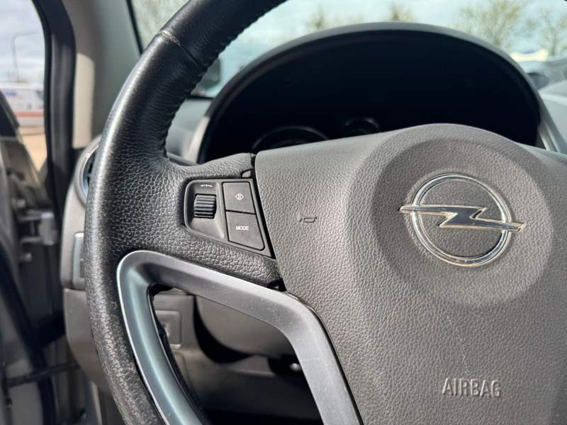 Opel Antara