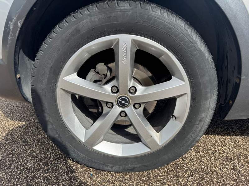 Opel Antara