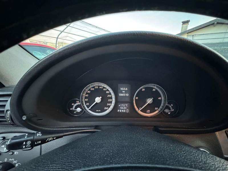 Mercedes-Benz Classe C 320