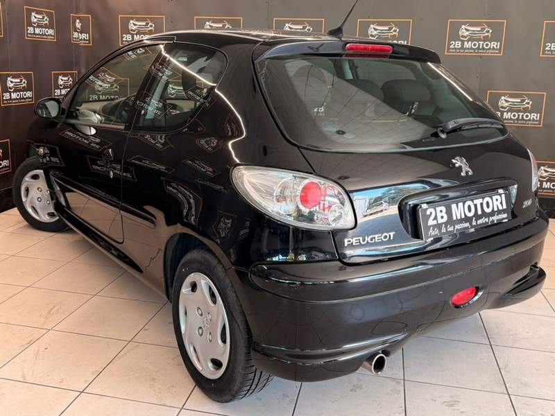 Peugeot 206