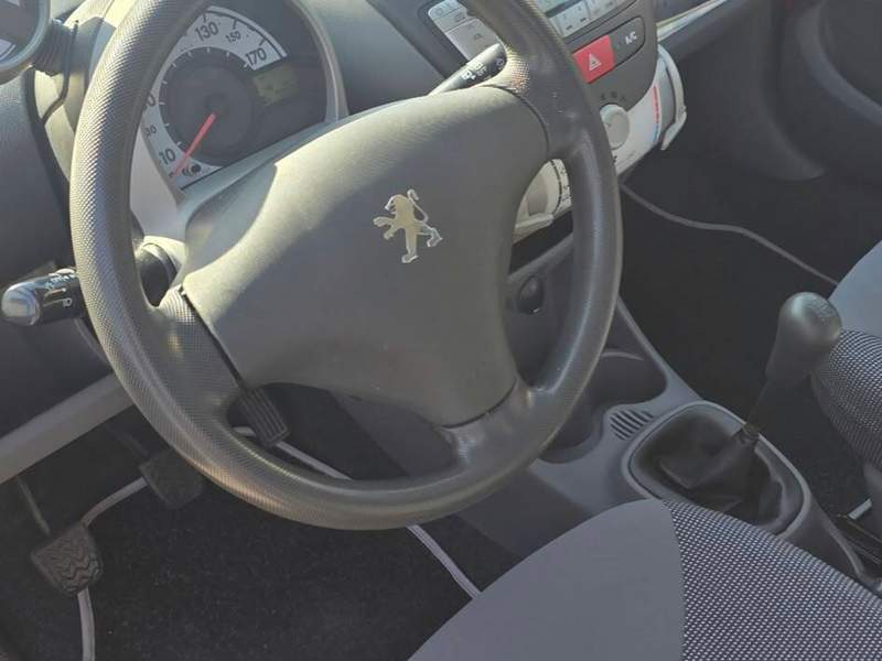 Peugeot 107