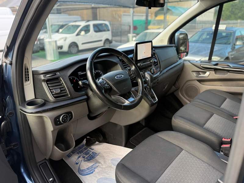 Ford Tourneo Custom
