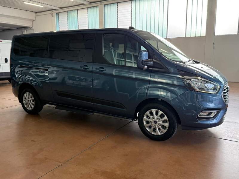 Ford Tourneo Custom