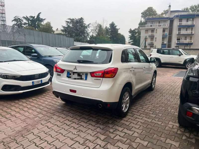Mitsubishi ASX