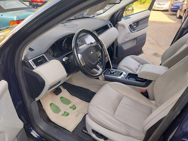 Land Rover Discovery Sport