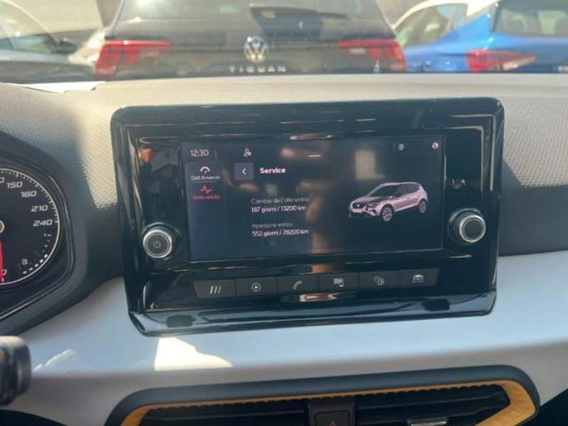 Seat Arona
