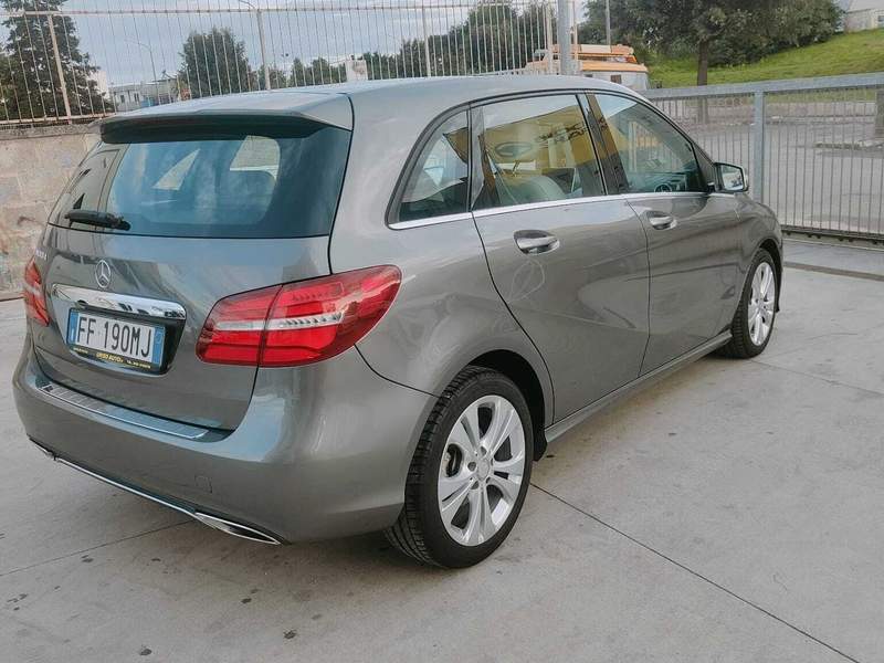 Mercedes-Benz Classe B 180 d