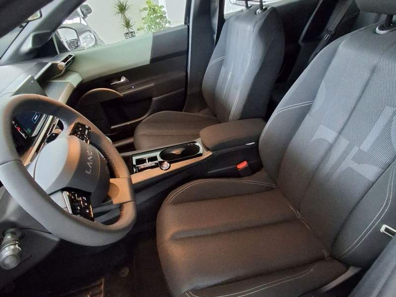 Lancia Ypsilon