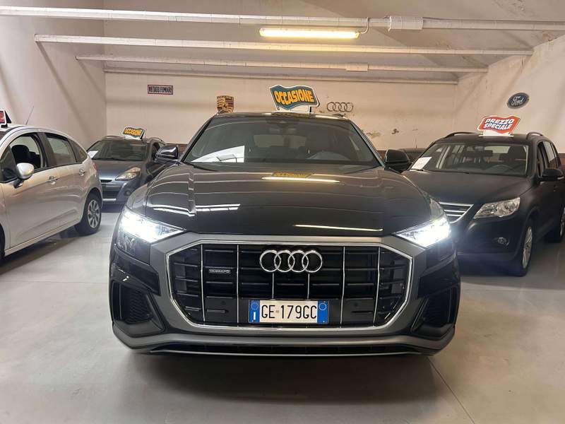 Audi Q8