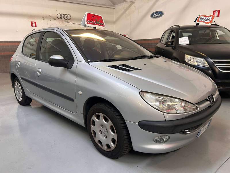 Peugeot 206