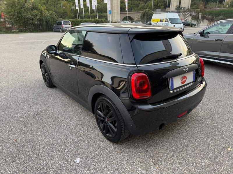 MINI One
