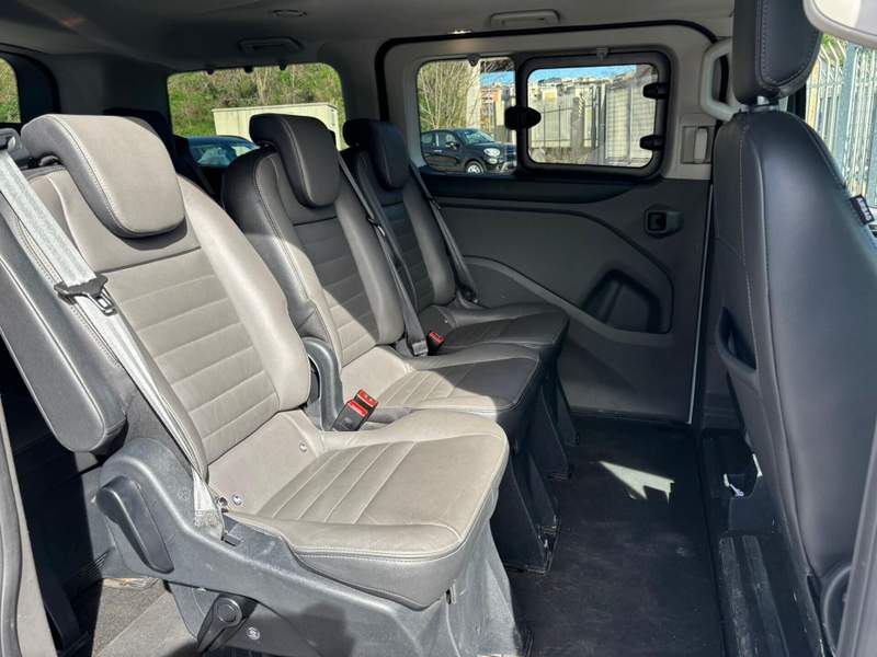 Ford Tourneo Custom