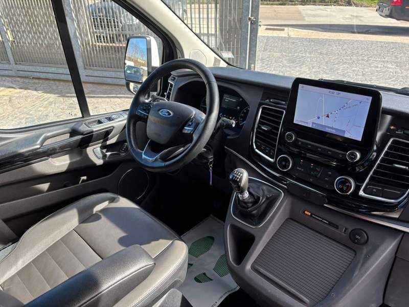 Ford Tourneo Custom