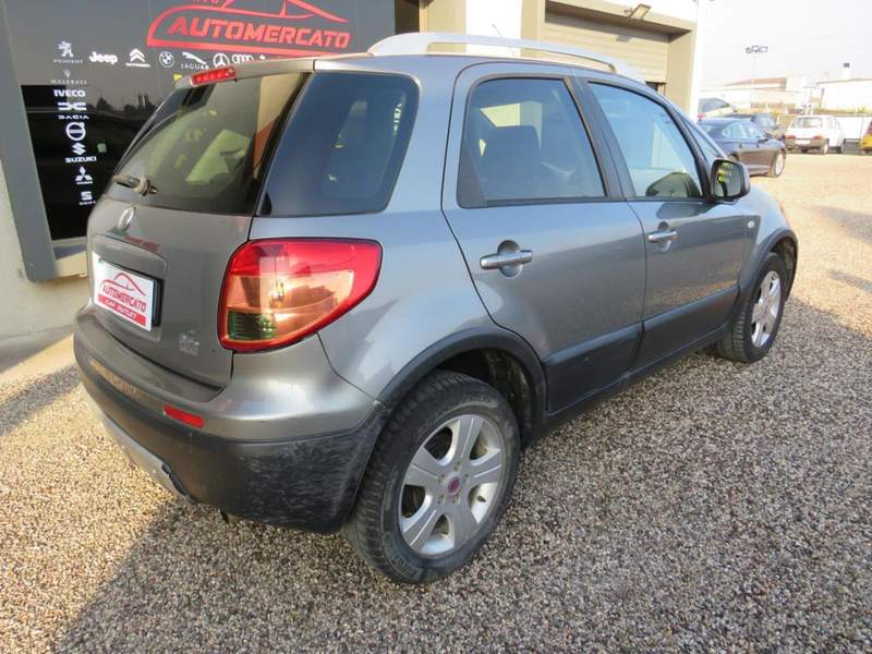 Fiat Sedici