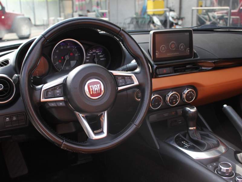 Fiat 124 spider