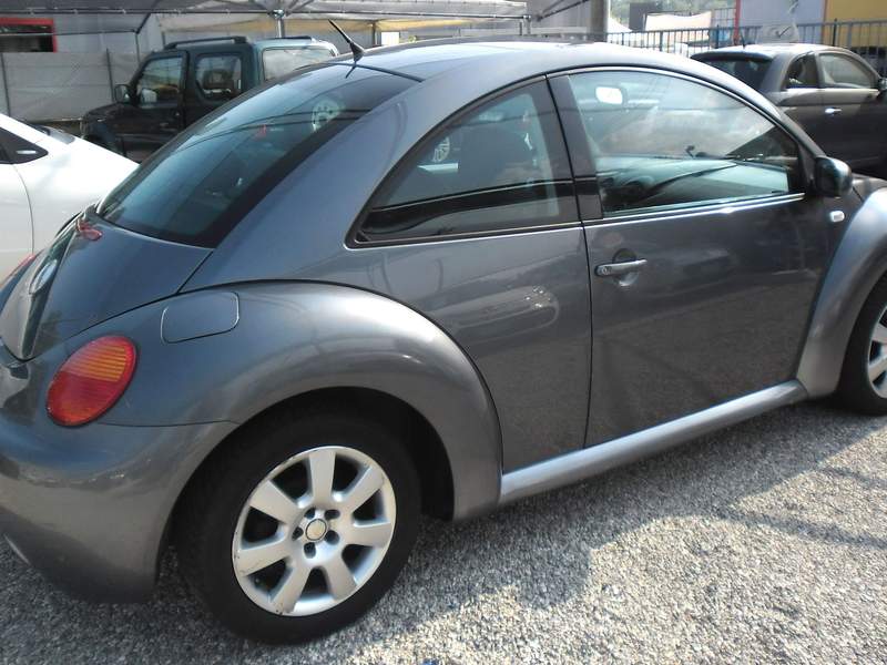 Volkswagen New Beetle