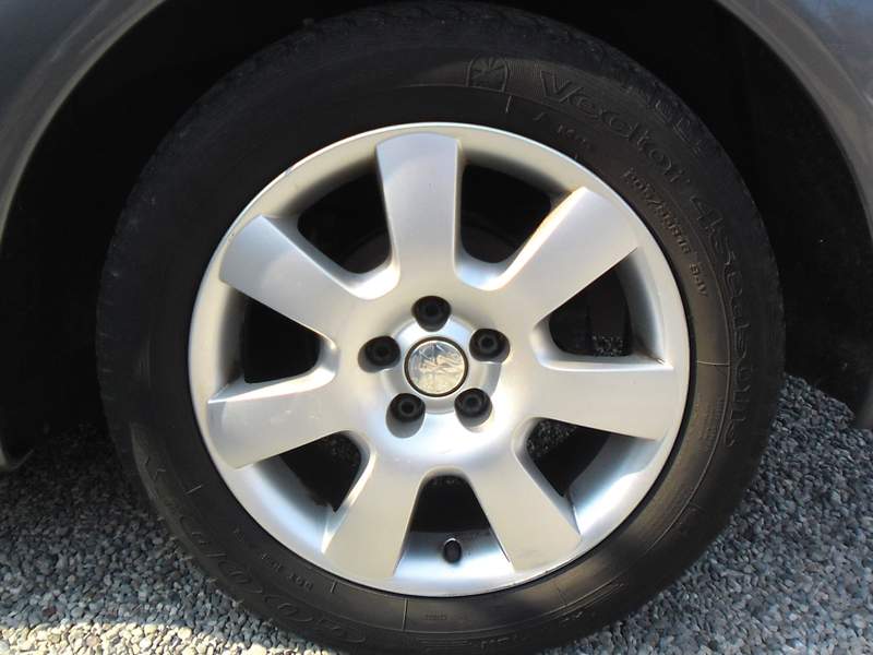 Volkswagen New Beetle