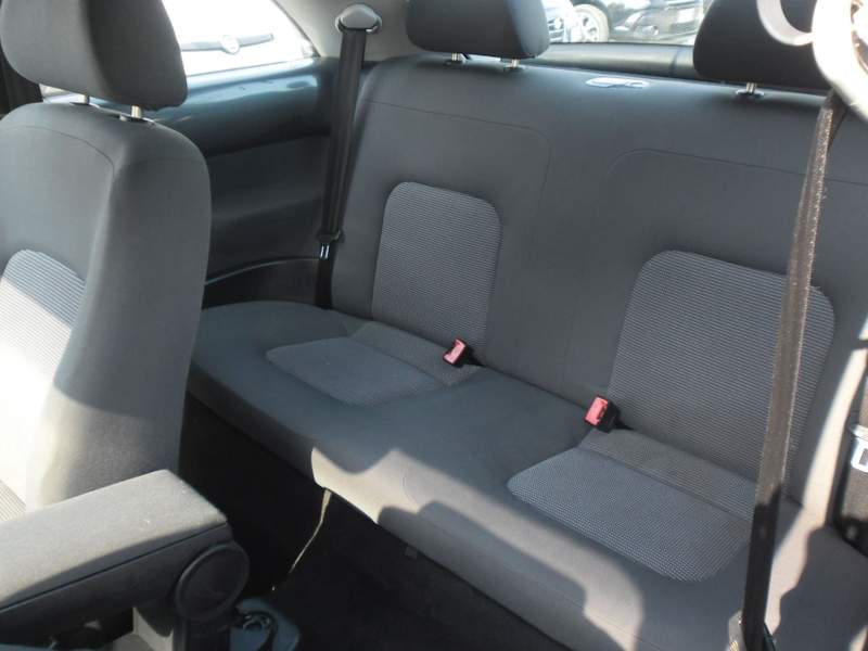 Volkswagen New Beetle