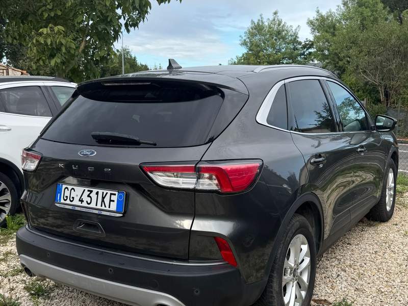 Ford Kuga