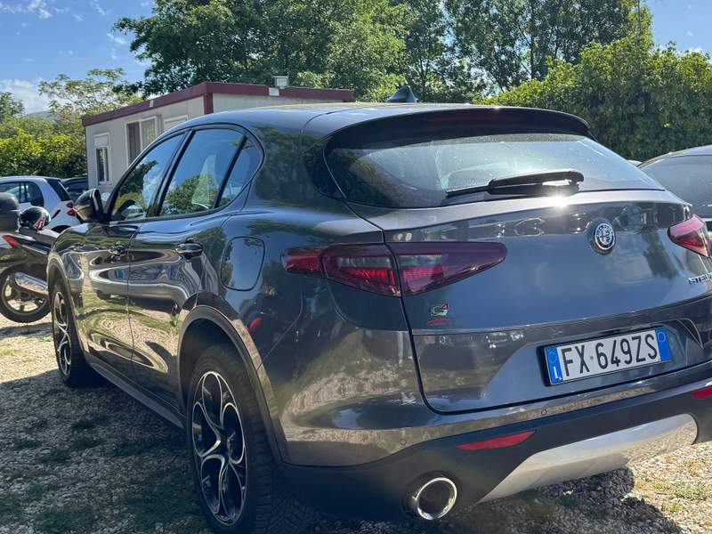 Alfa Romeo Stelvio
