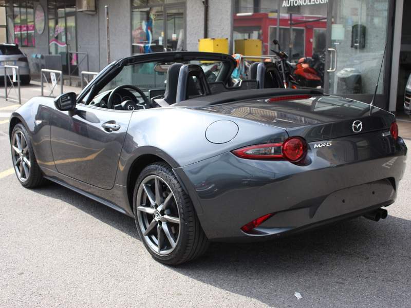 Mazda MX-5