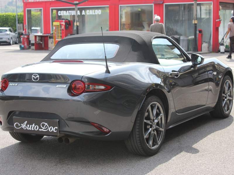Mazda MX-5
