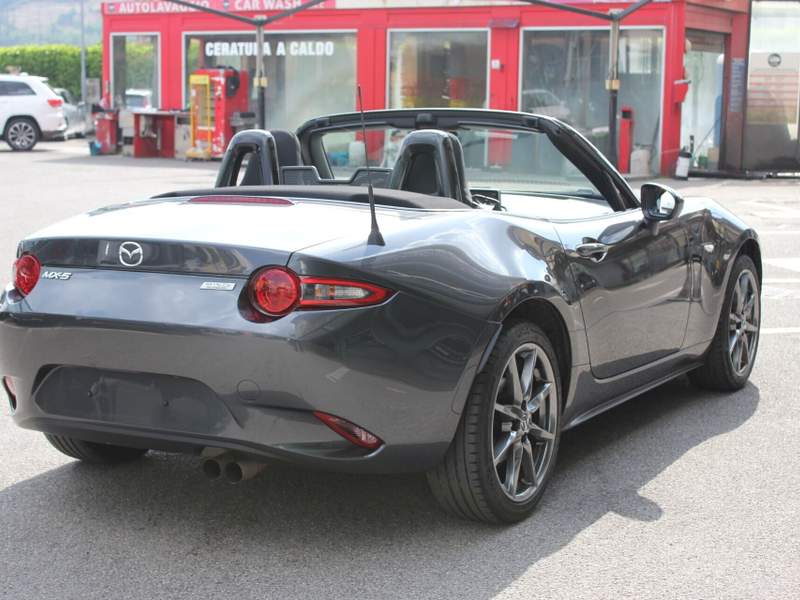 Mazda MX-5