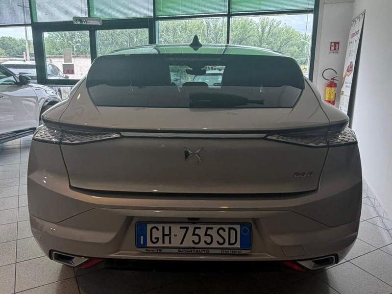 DS Automobiles DS 4