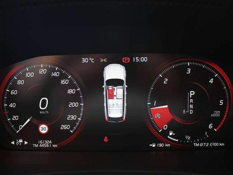 Volvo V90 Cross Country