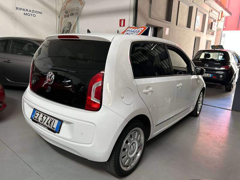 Volkswagen up!