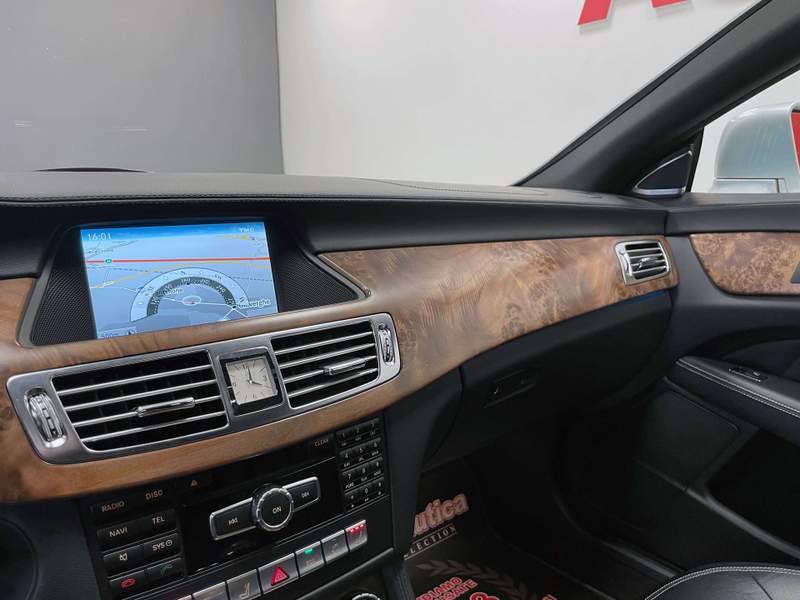 Mercedes-Benz CLS