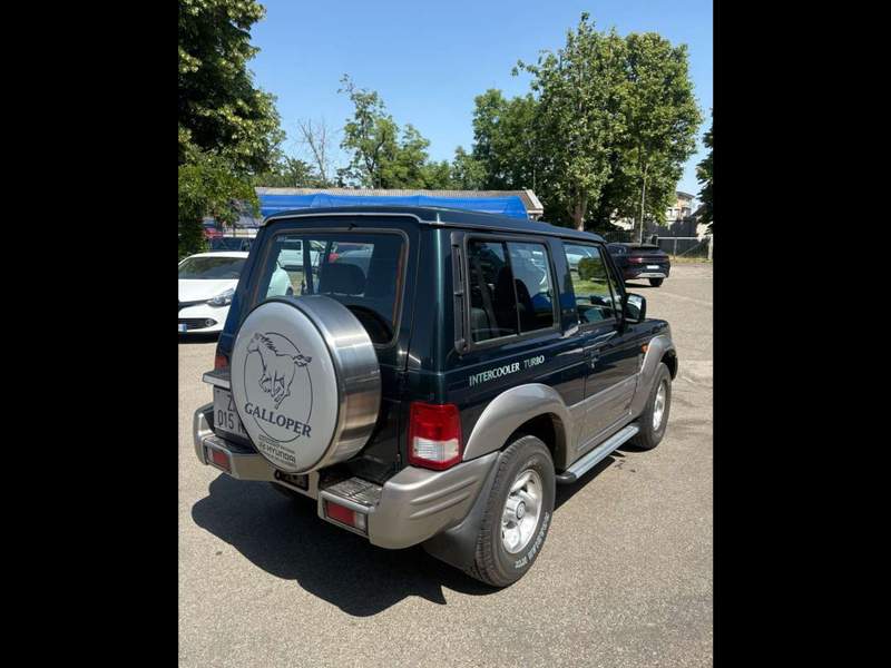Hyundai Galloper