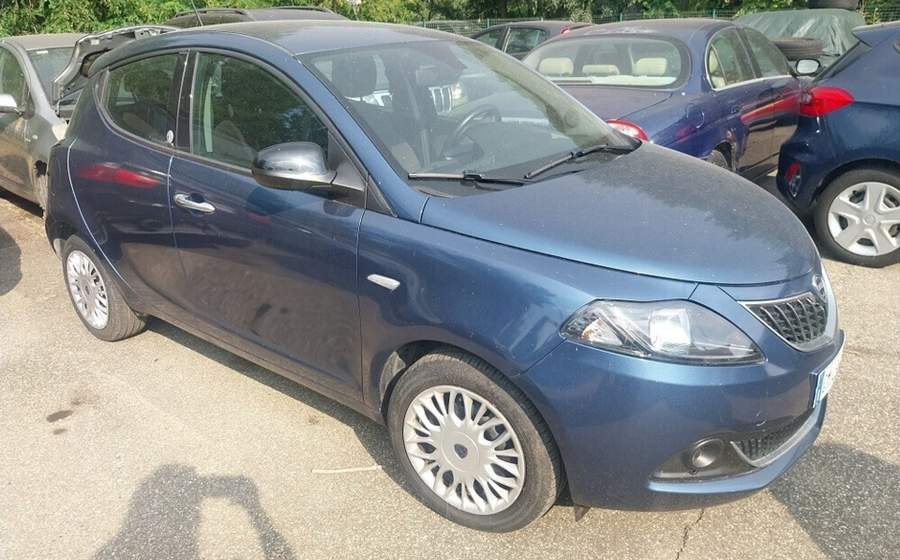 Lancia Ypsilon