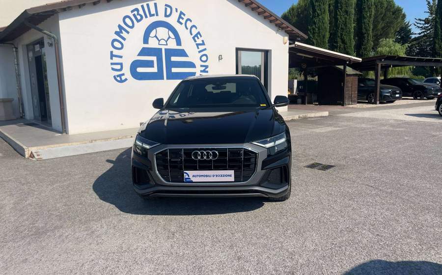 Audi Q8