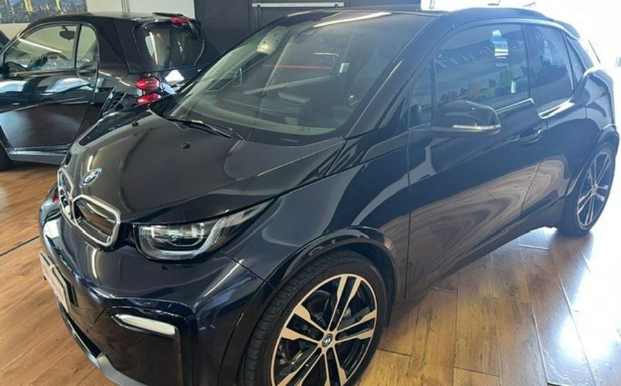 BMW i3
