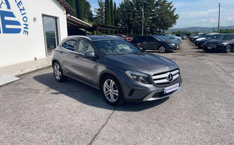 Mercedes-Benz GLA